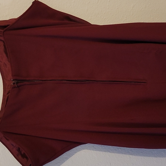 Maroon Prom Dress - Picture 5 of 9